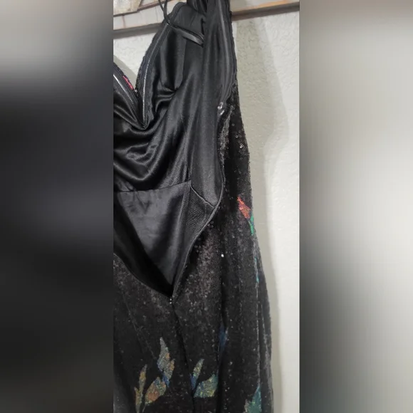 NWT-Love & Lemonade Sequin  Mermaid Gown Black Sweetheart Off Shoulder Size L - Picture 6 of 9